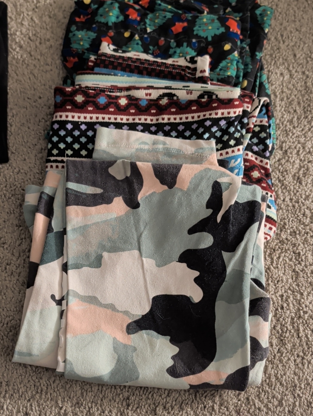 Kids Camo Print Leggings - Pink & Green